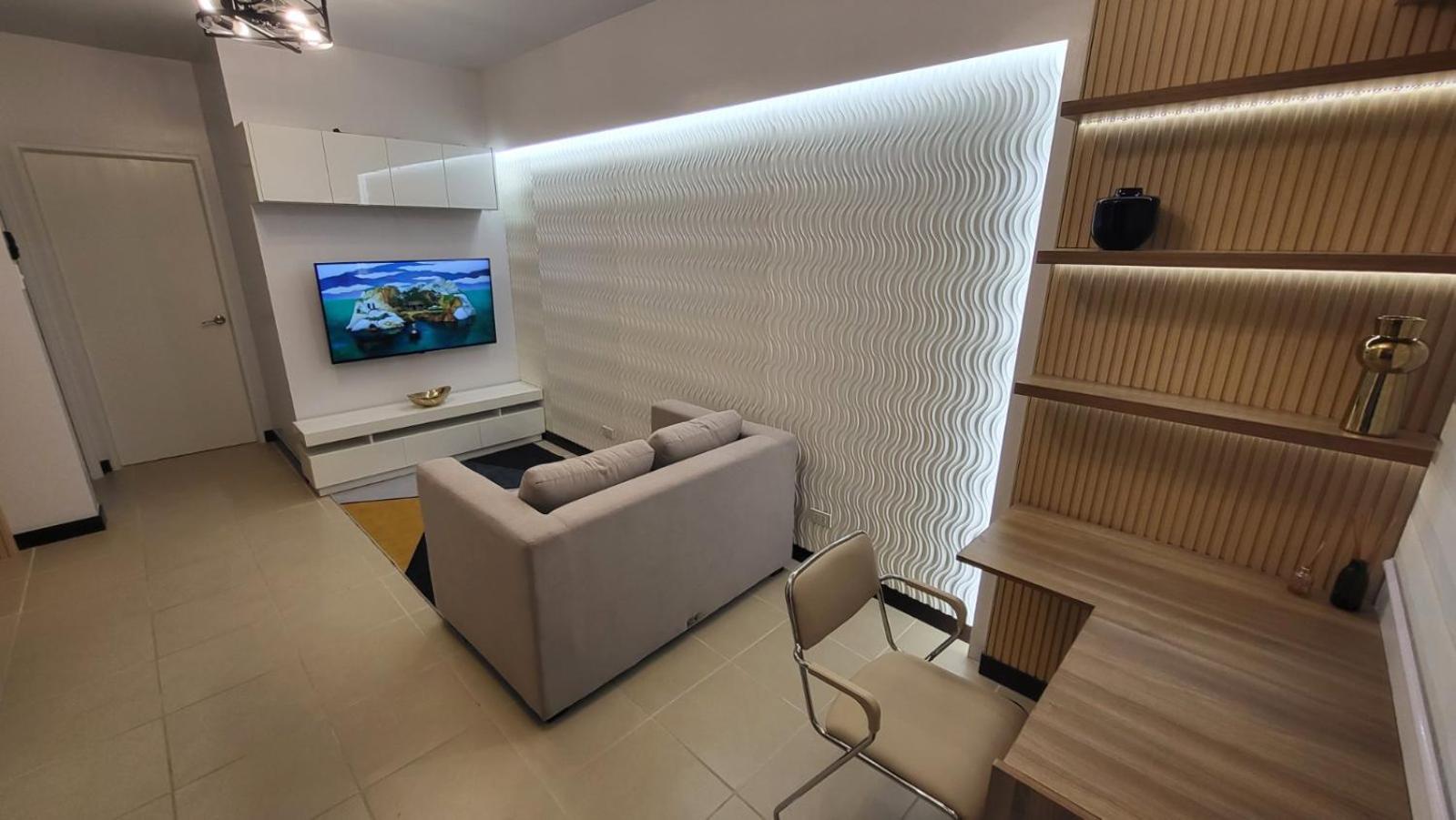 The Atherton- Spacious Modern Condo Unit In Paranaque Near The Airport, Makati, Bgc And Highways Paranaque City Bagian luar foto