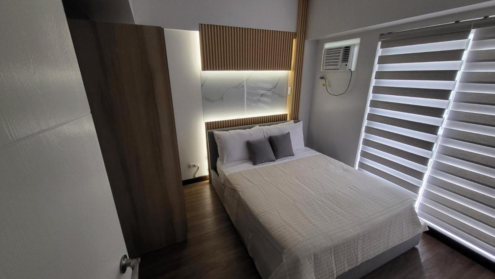 The Atherton- Spacious Modern Condo Unit In Paranaque Near The Airport, Makati, Bgc And Highways Paranaque City Bagian luar foto