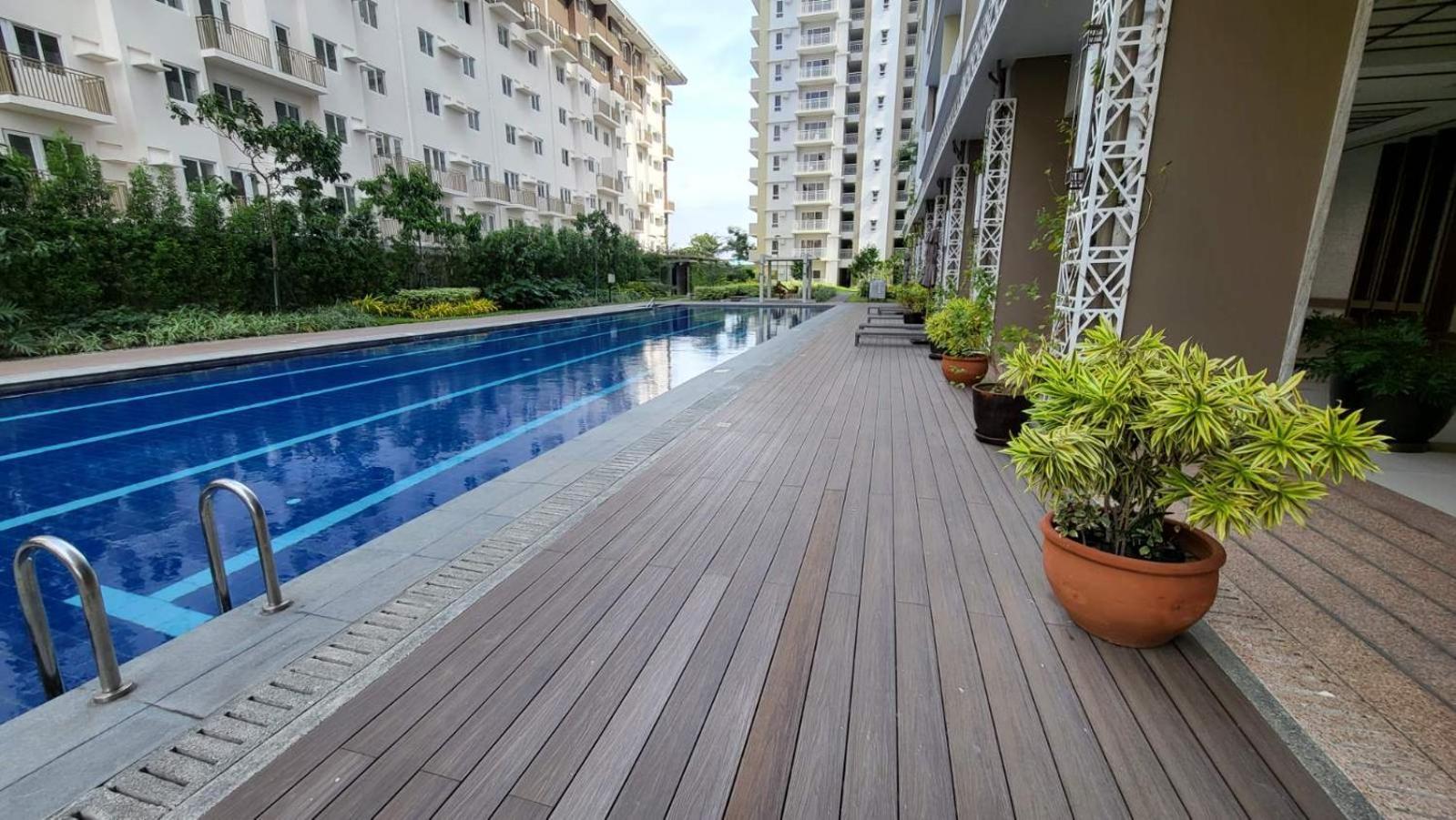 The Atherton- Spacious Modern Condo Unit In Paranaque Near The Airport, Makati, Bgc And Highways Paranaque City Bagian luar foto