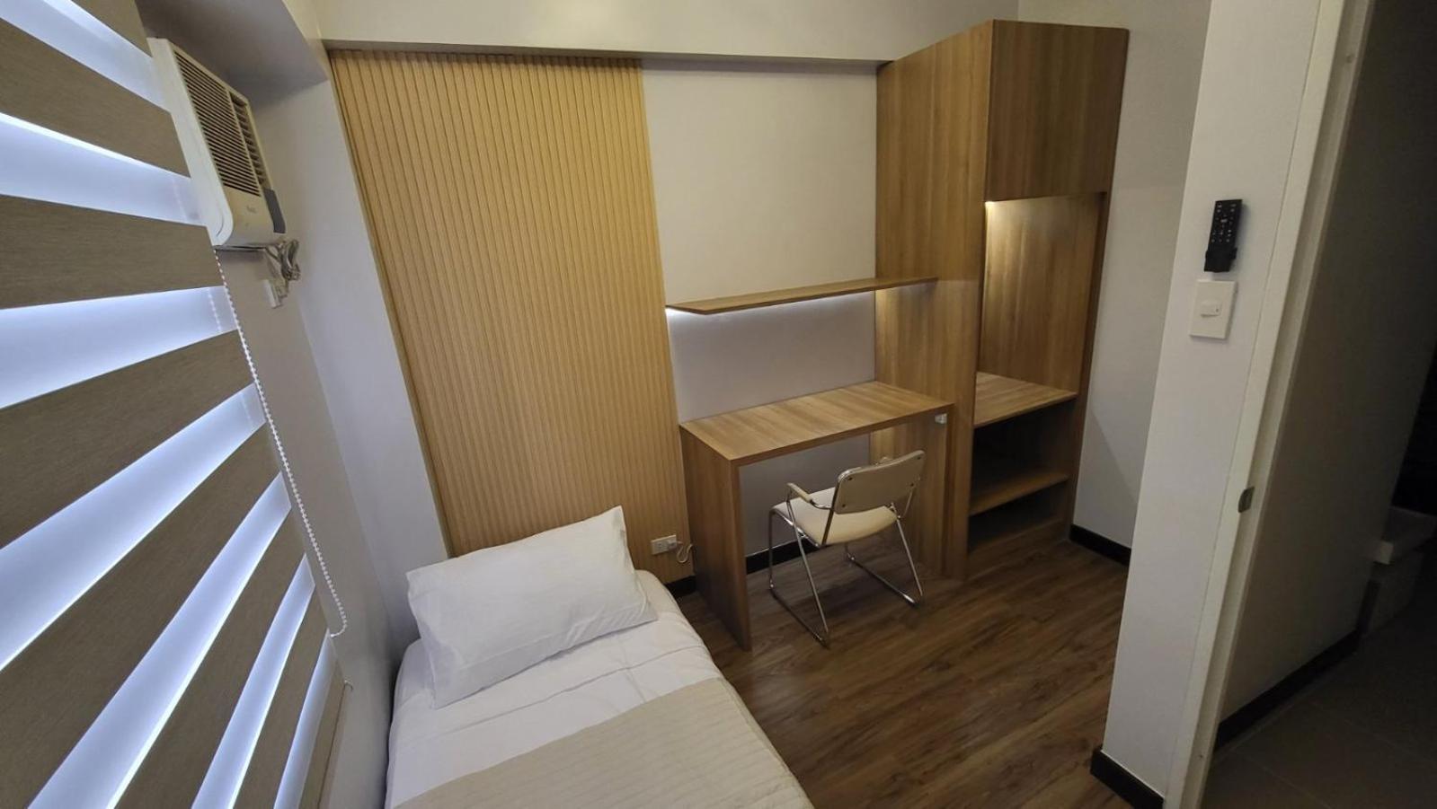 The Atherton- Spacious Modern Condo Unit In Paranaque Near The Airport, Makati, Bgc And Highways Paranaque City Bagian luar foto