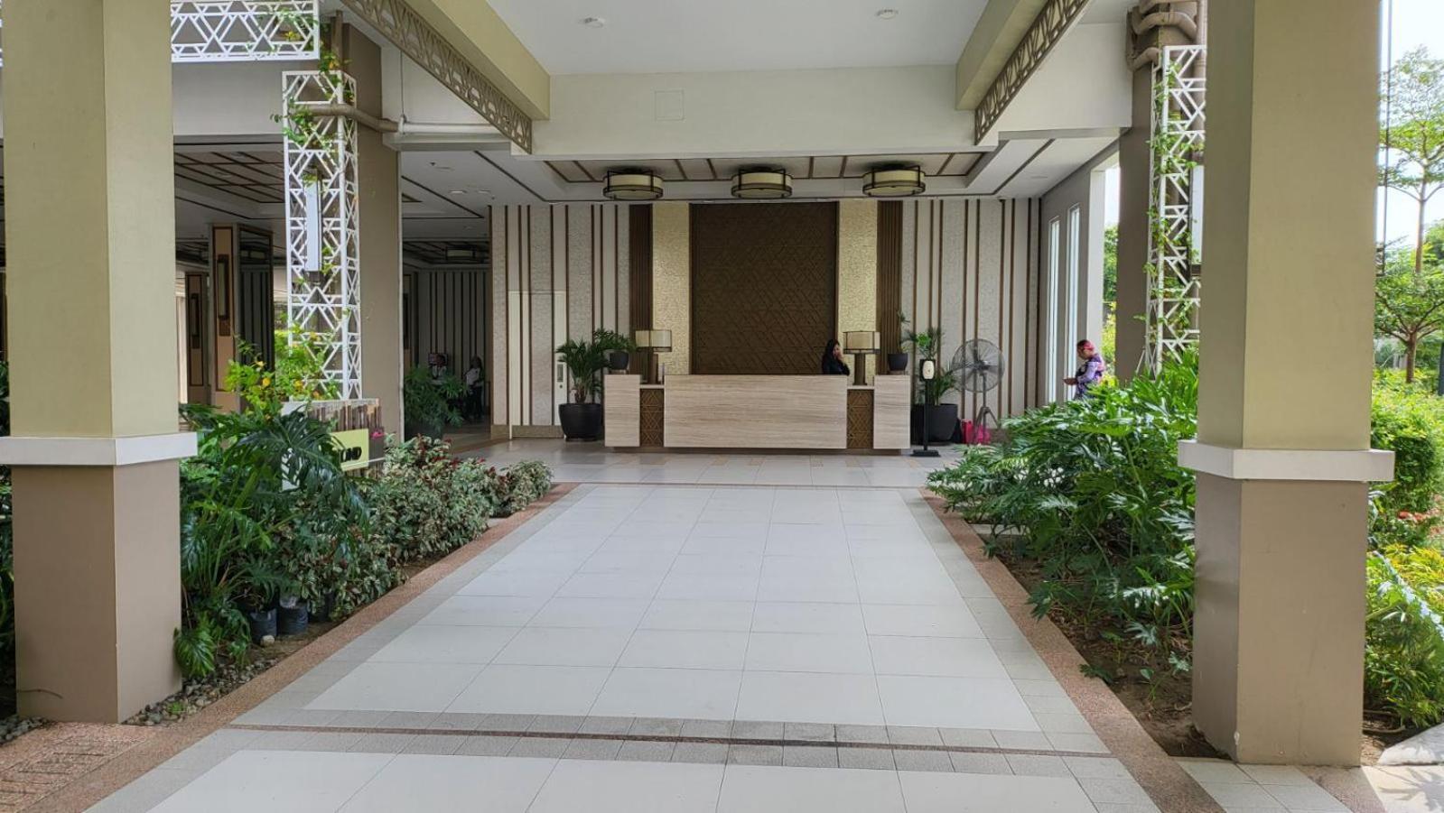 The Atherton- Spacious Modern Condo Unit In Paranaque Near The Airport, Makati, Bgc And Highways Paranaque City Bagian luar foto